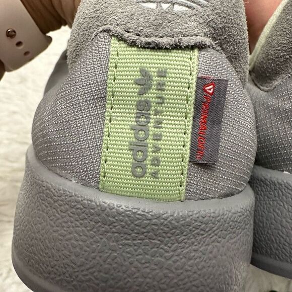 adidas Puffylette Mens Shoes‎ in Charcoal Solid Grey/Linen Green sz 6 NEW - Picture 6 of 9